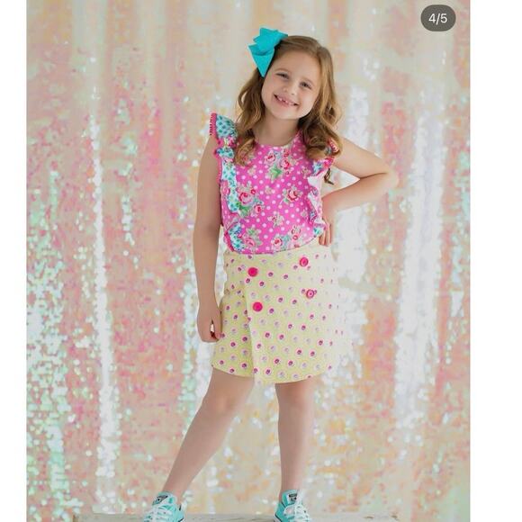 Olivia Mae Reversible Skirt Size 7/8 - Gingham & Floral - Picture 4 of 8